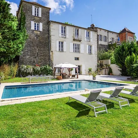 Sleeps 12 With Pool And Wifi Villa