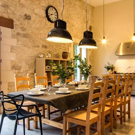 Sleeps 12 With Pool And Wifi Villa Duras